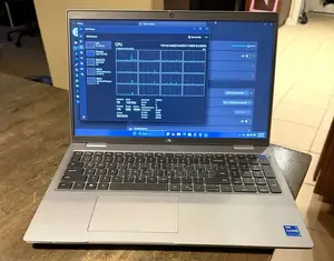 Laptop Dell Precision 3561 16GB Intel Core i7 SSD 512GB