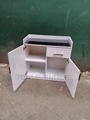Kitchen Cabinet
