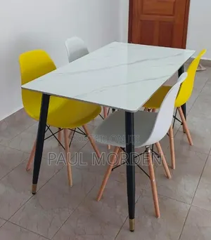 Smart Rectangle Dining Table With Four Dining Chairs