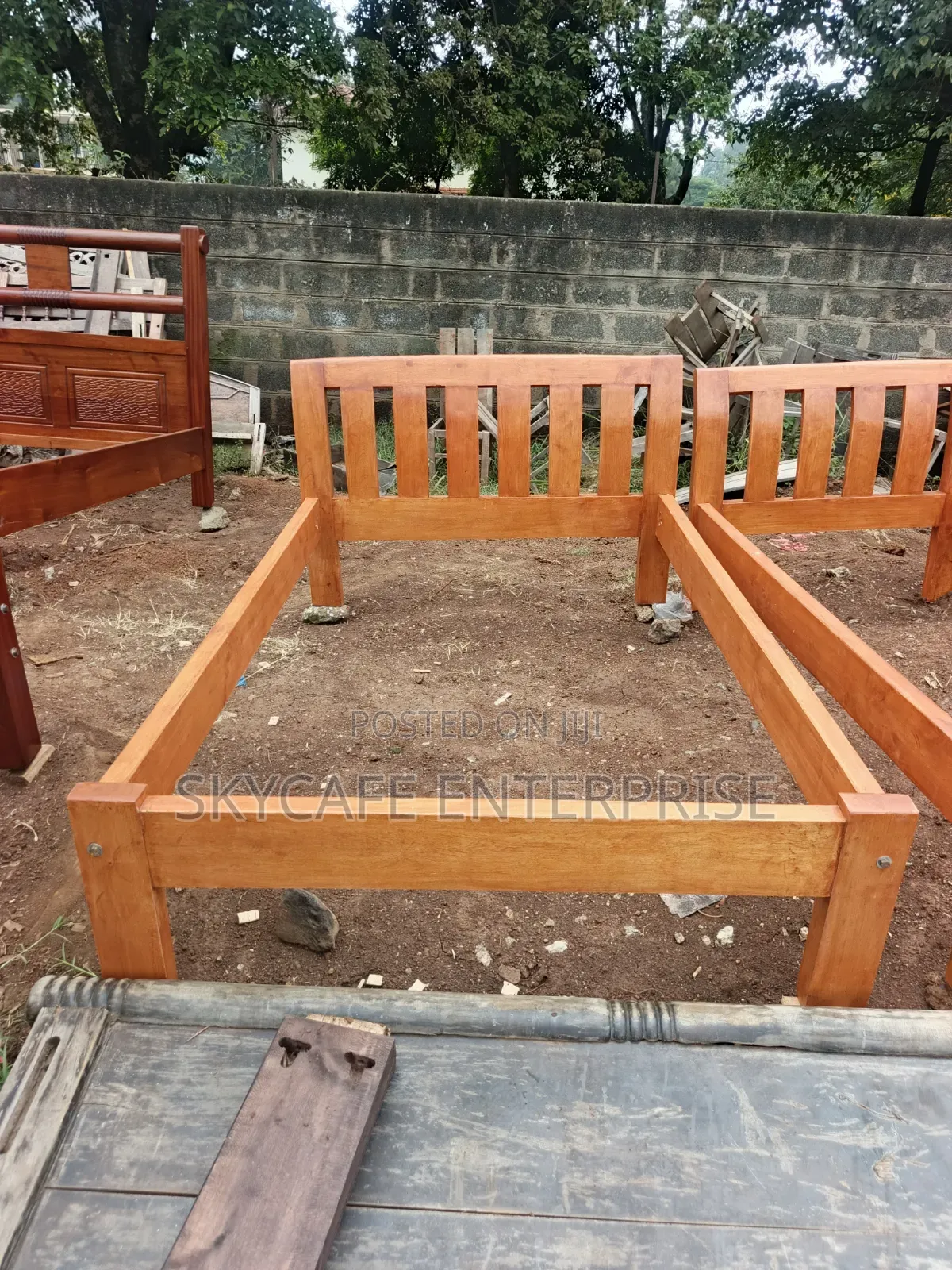 4 by 6 Slide Bed