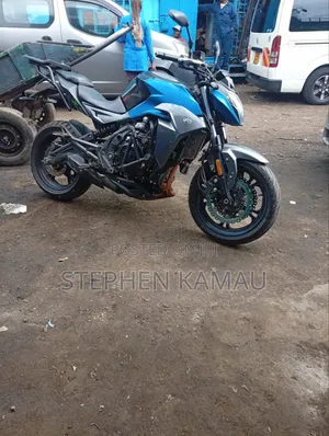 CFMoto 400NK 2019 Blue