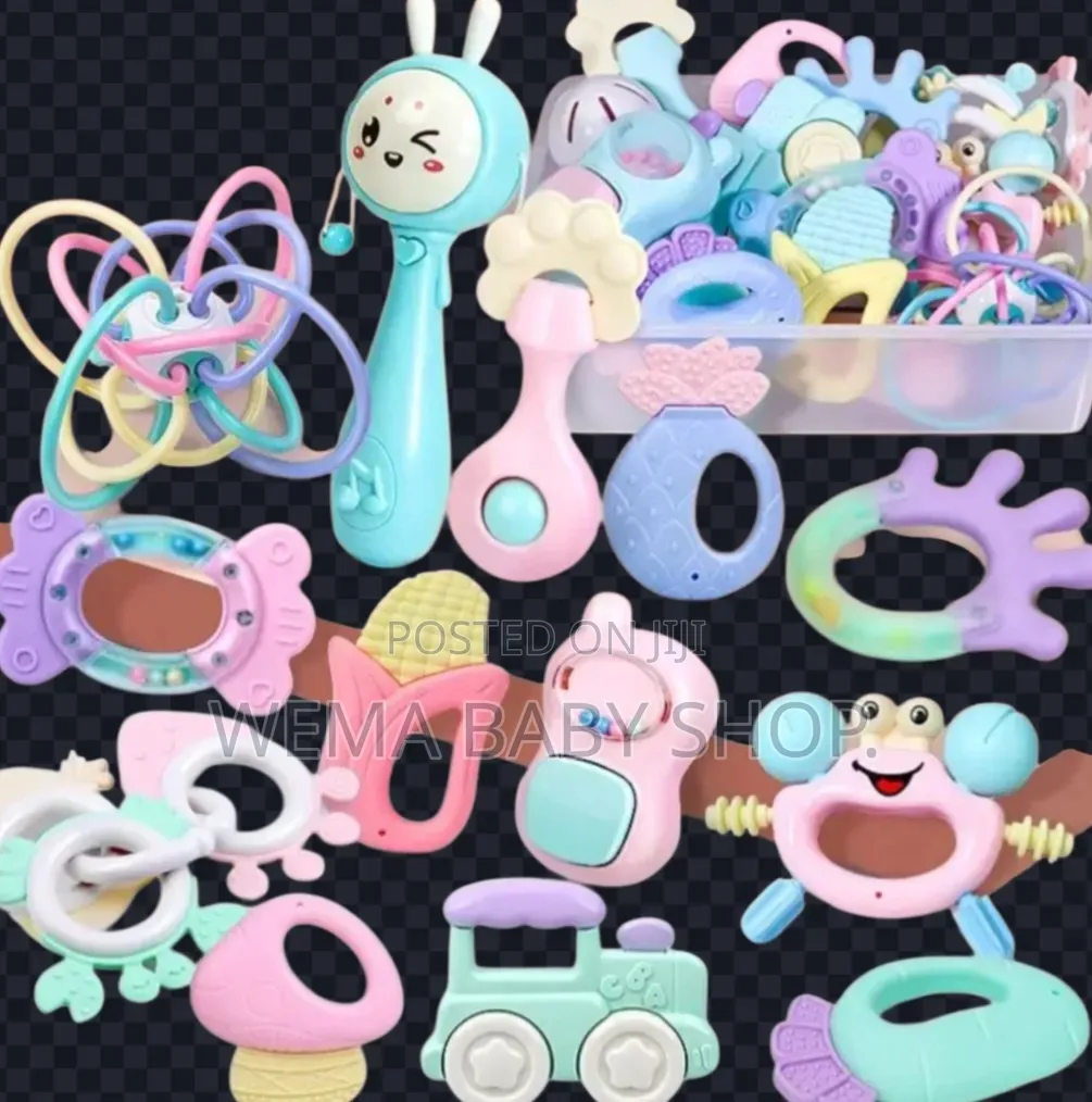 16pcs Silicone Baby Rattle Teether Gift Set