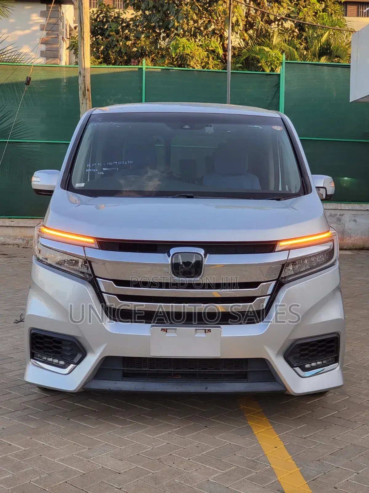 Honda Stepwgn 2019 Silver