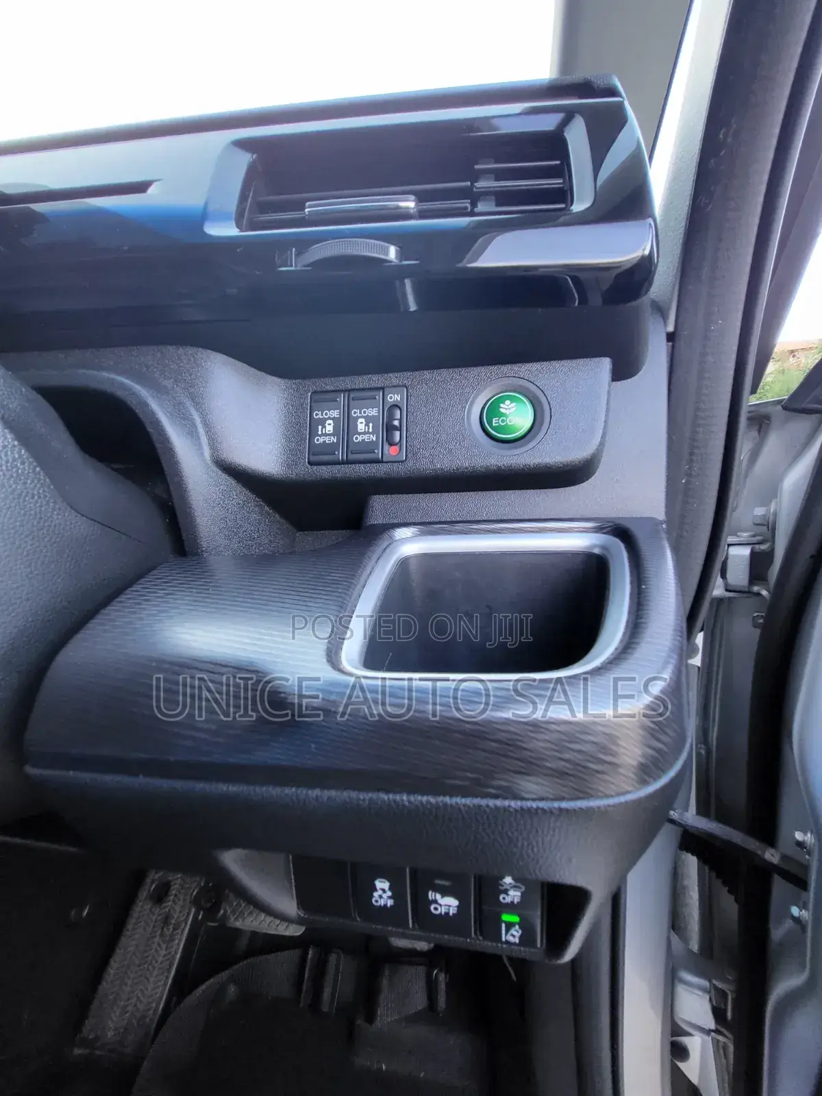Honda Stepwgn 2019 Silver