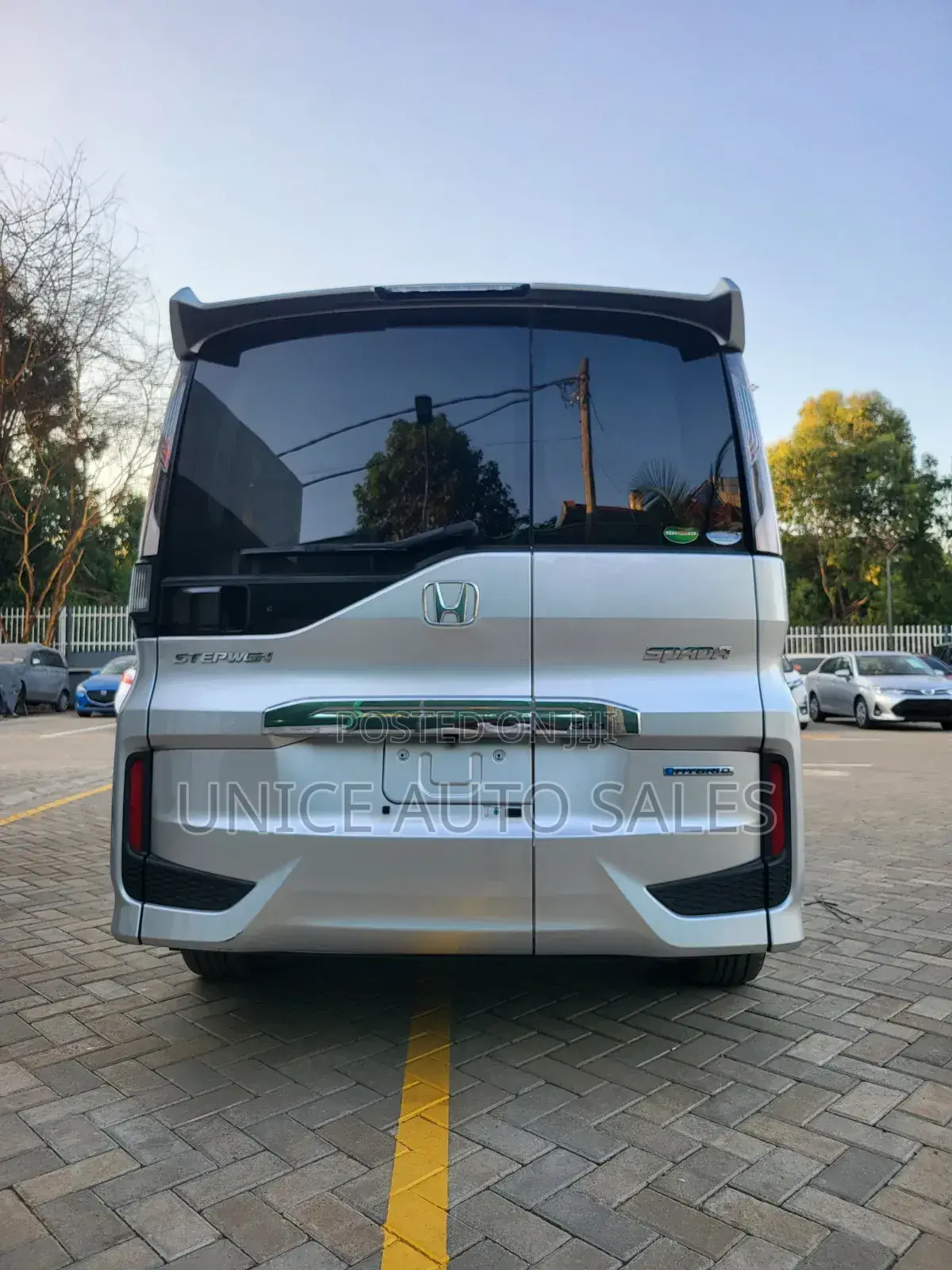 Honda Stepwgn 2019 Silver