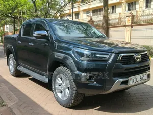 Toyota Hilux 2017 Black