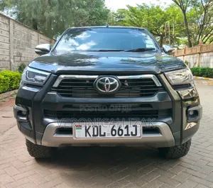 Toyota Hilux 2017 Black