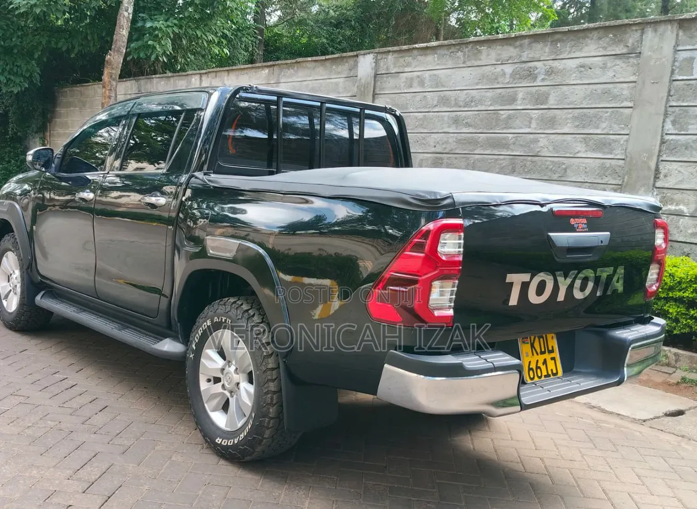 Toyota Hilux 2017 Black