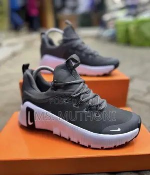 Quality Nike Running/ Gym Mets Size 40-45