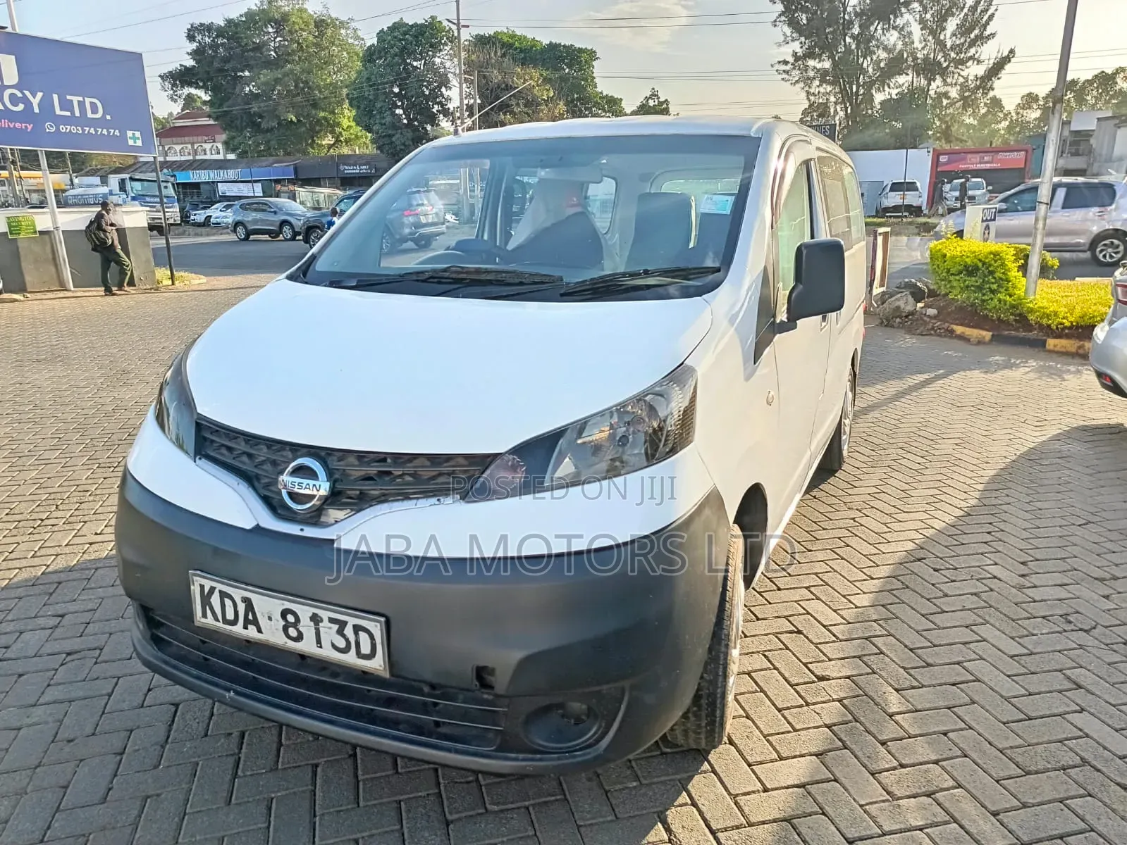 Nissan NV200 2013 White