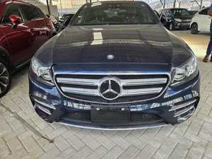 Mercedes-Benz E250 2019 Blue