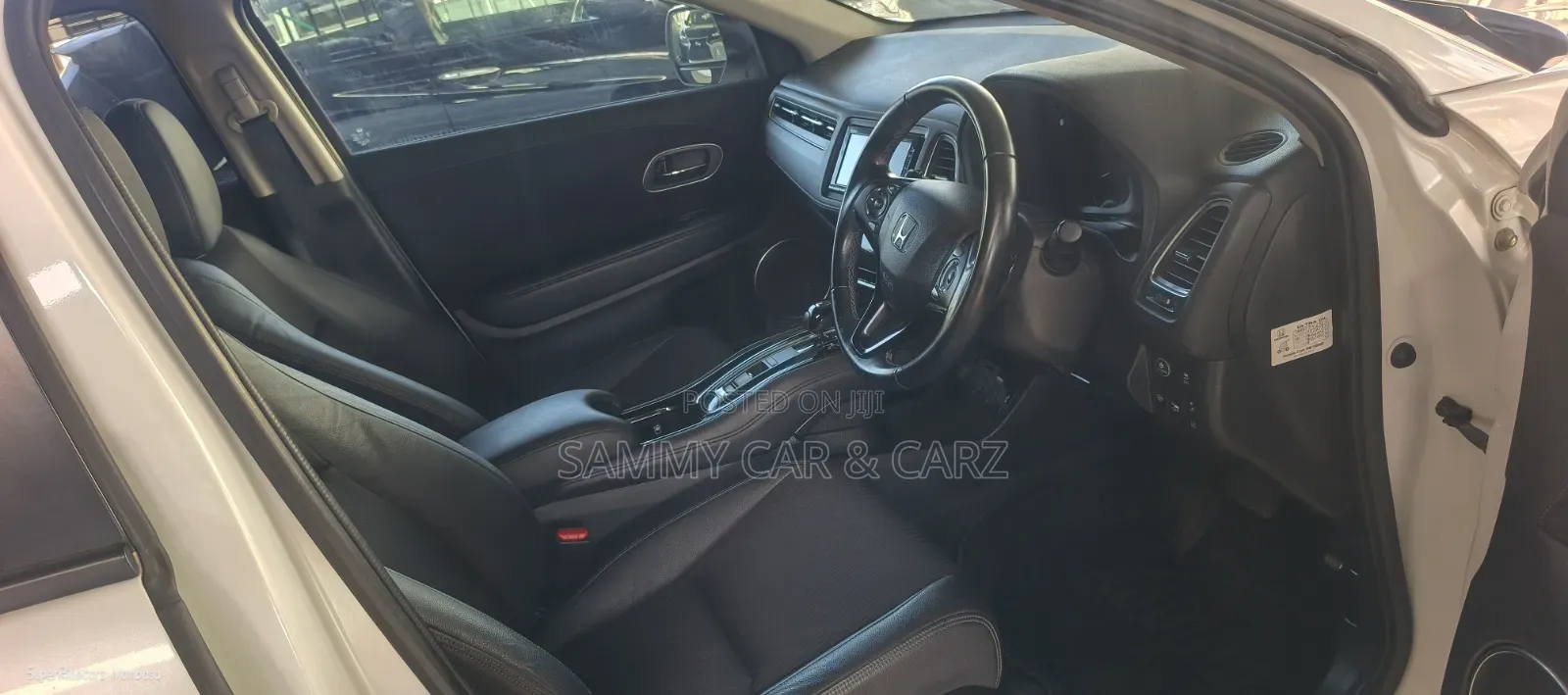 Honda Vezel 2019 White