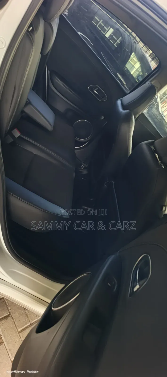 Honda Vezel 2019 White