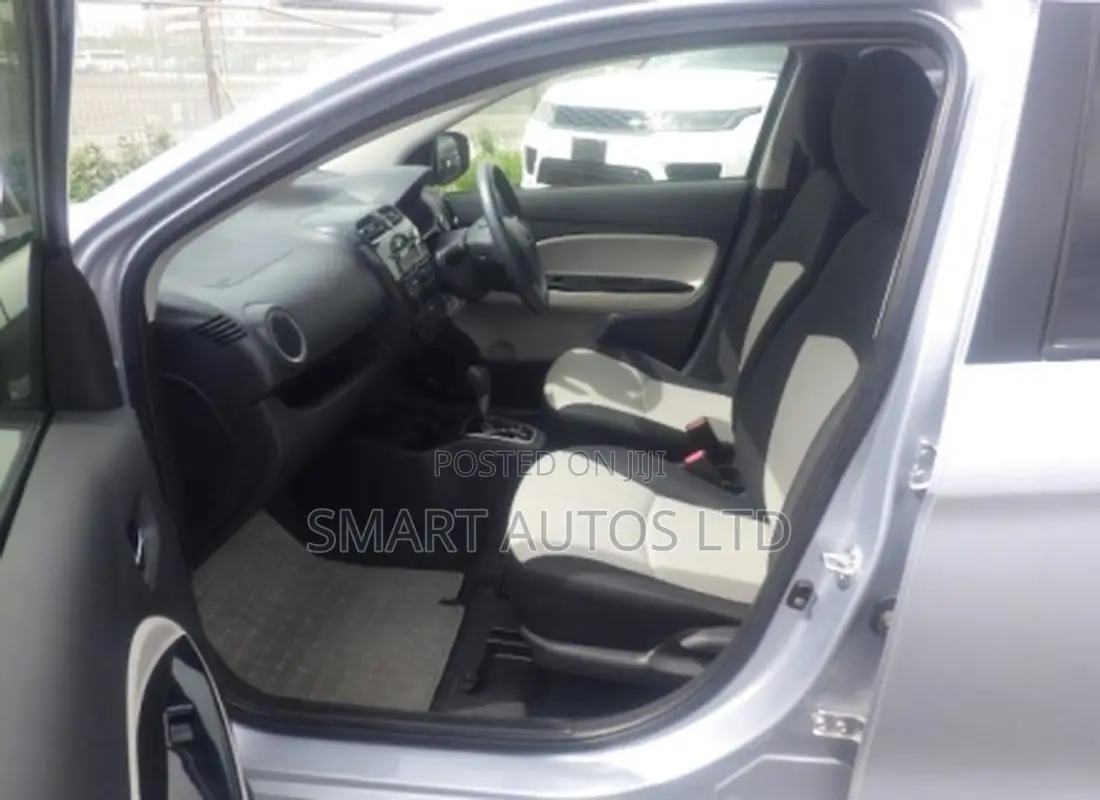Mitsubishi Mirage 2019 Gray