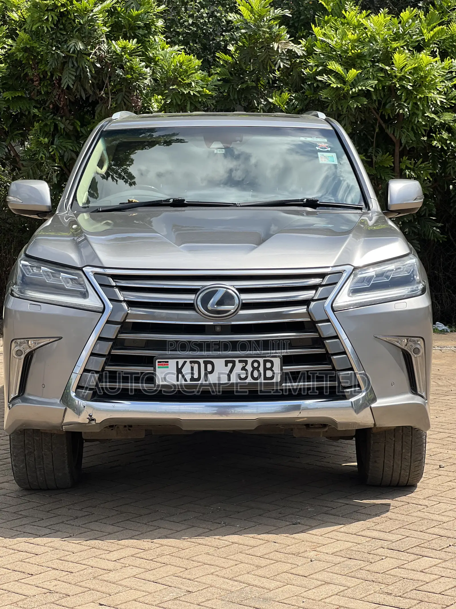 Lexus LX 2016 Brown