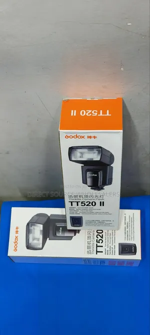 Godox Tt520 Universal Flash Gun for DSLR Photography