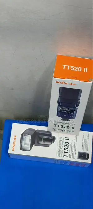 The Godox Tt520 Helps Produce Sharp, Vibrant, and Professional Images