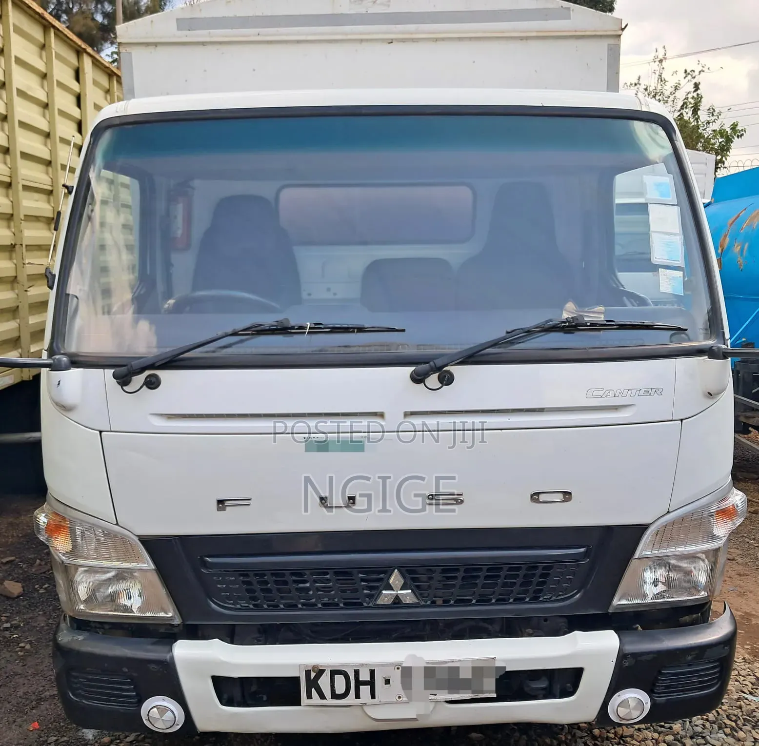 Mitsubishi Canter Fe84