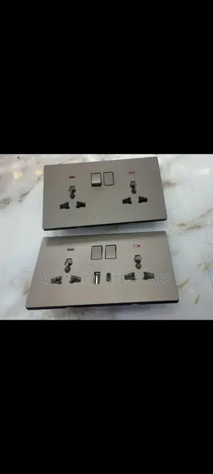 U.S.B Twin Socket