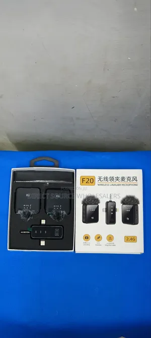 F20 Clip-on Wireless Microphone for Video Recording