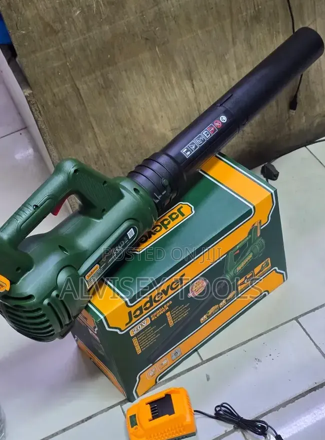 Heavy Duty Jadever Cordless Blower