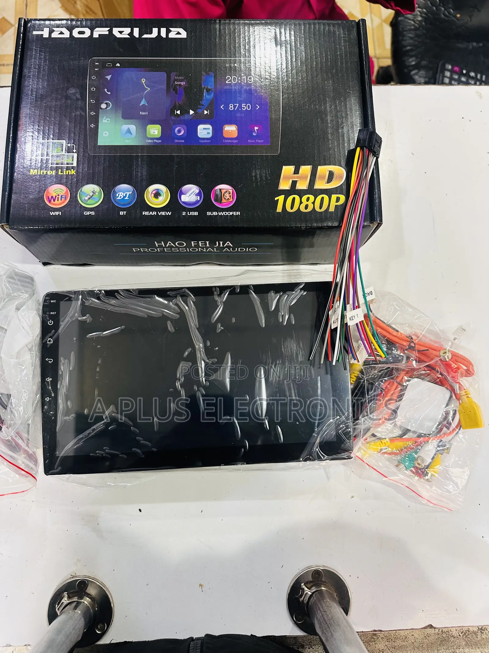 Android 10 Inch (4+64gb) With Fan + Reverse Camera – Clean Screen