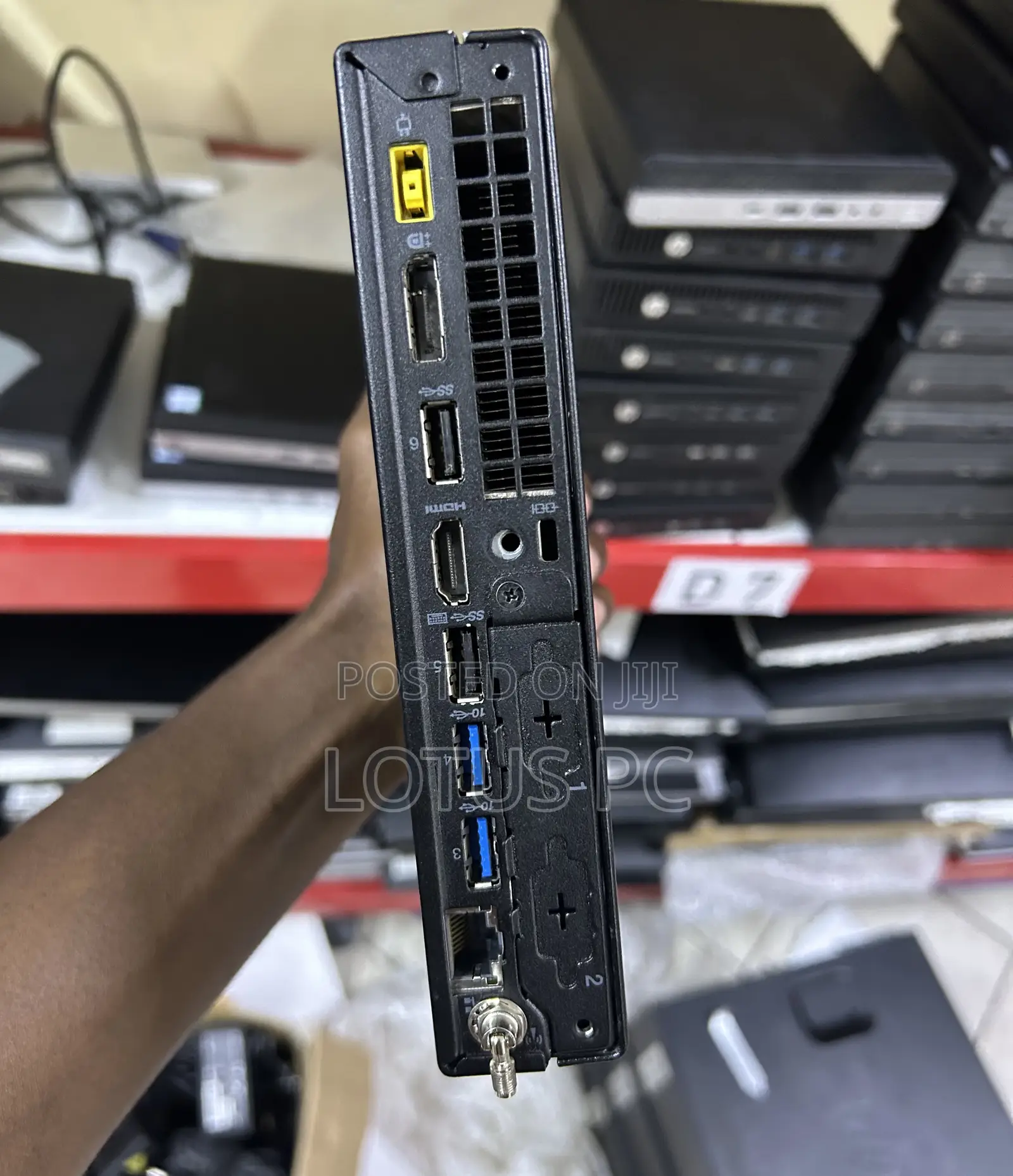 Desktop Computer Lenovo 8GB Intel Core i5 HDD 500GB