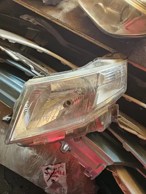 Roomey Headlight