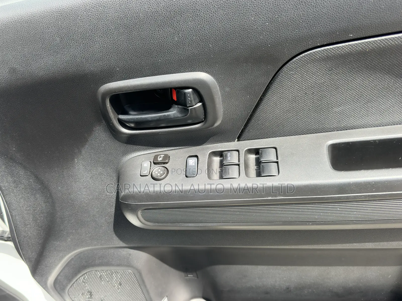 Suzuki Wagon R 2019 White
