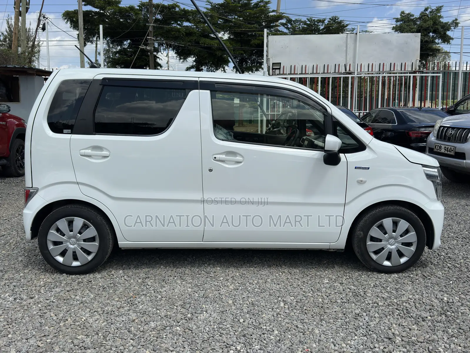Suzuki Wagon R 2019 White