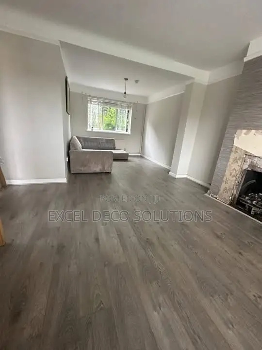 Laminate Floor Boards for Apartments Family Homes