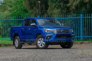 Toyota Hilux 2018 Blue