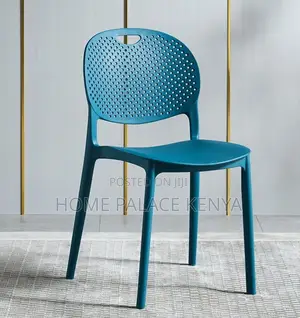 Plastic Chair: Ergonomic Pp Chair With High Load Capacity
