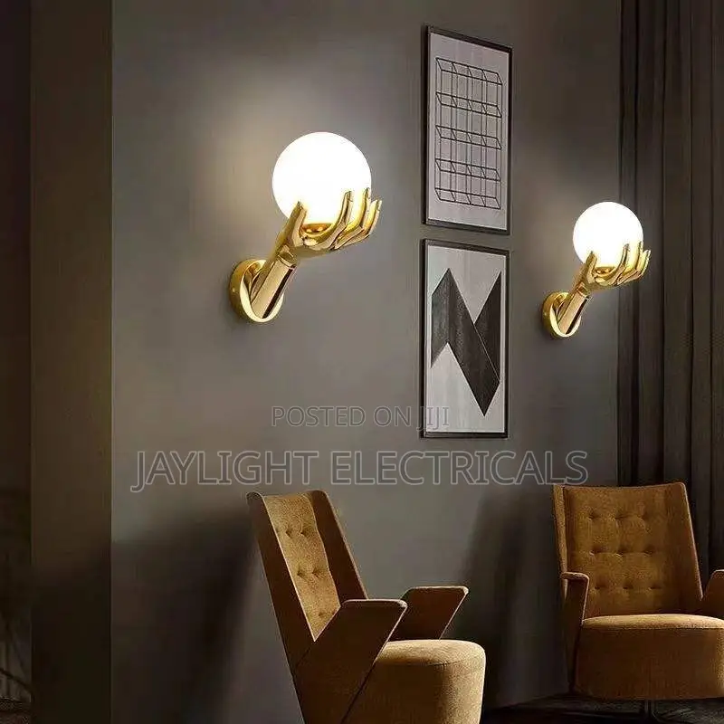 Personalized and Light Luxury Wall Lamp