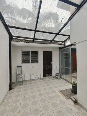 4 Bedroom +Sq
