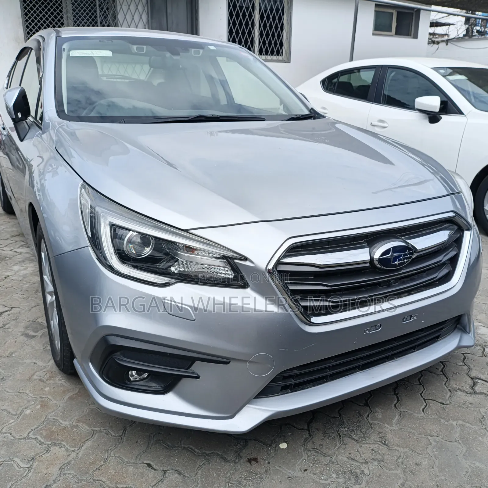 Subaru Legacy 2019 Silver