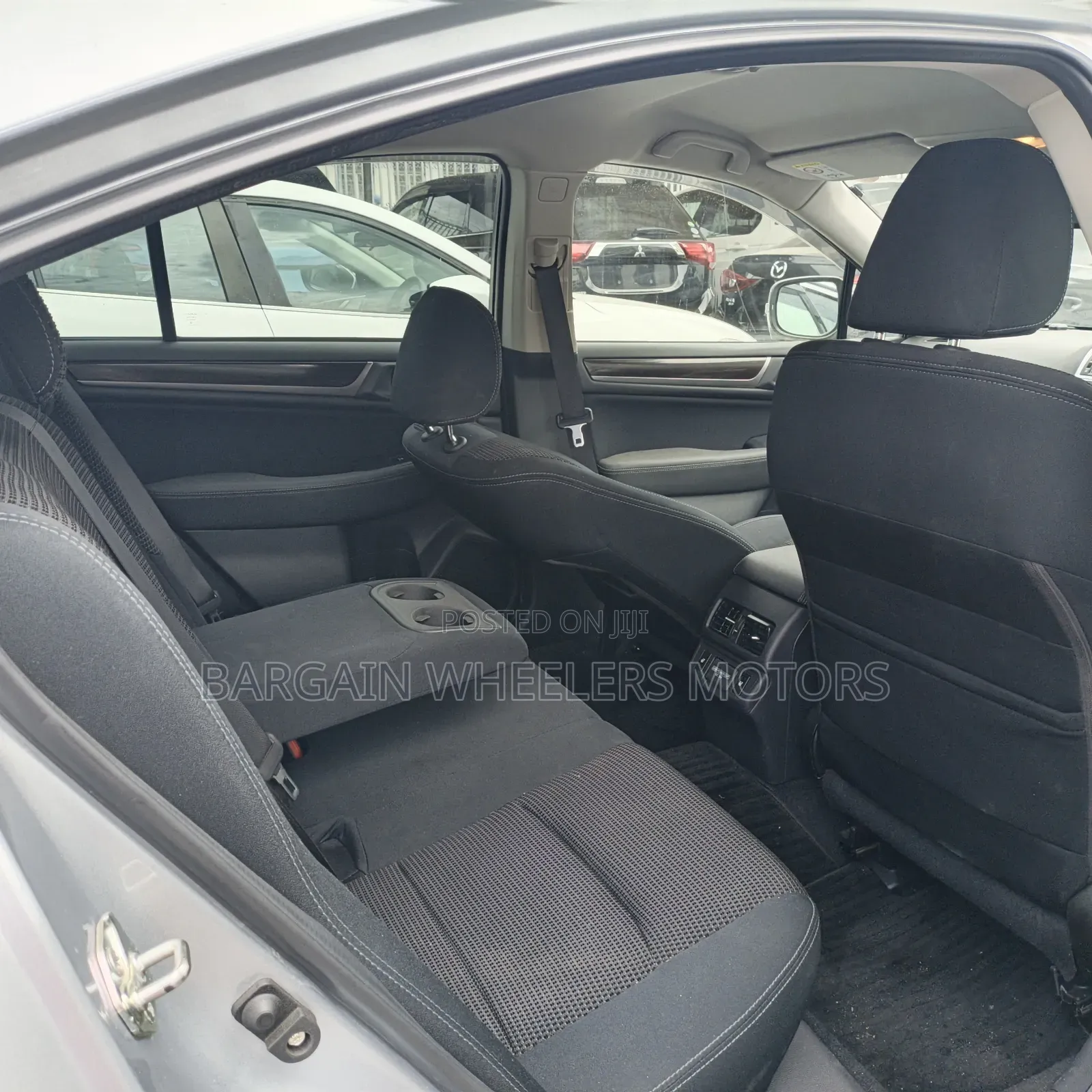 Subaru Legacy 2019 Silver