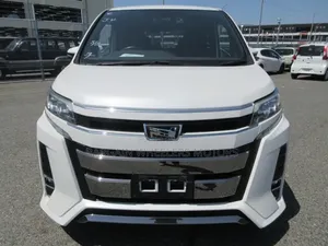 Toyota Noah 2020 White