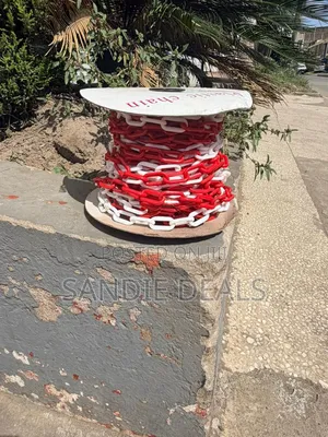 White And Red Security Plastic Chain