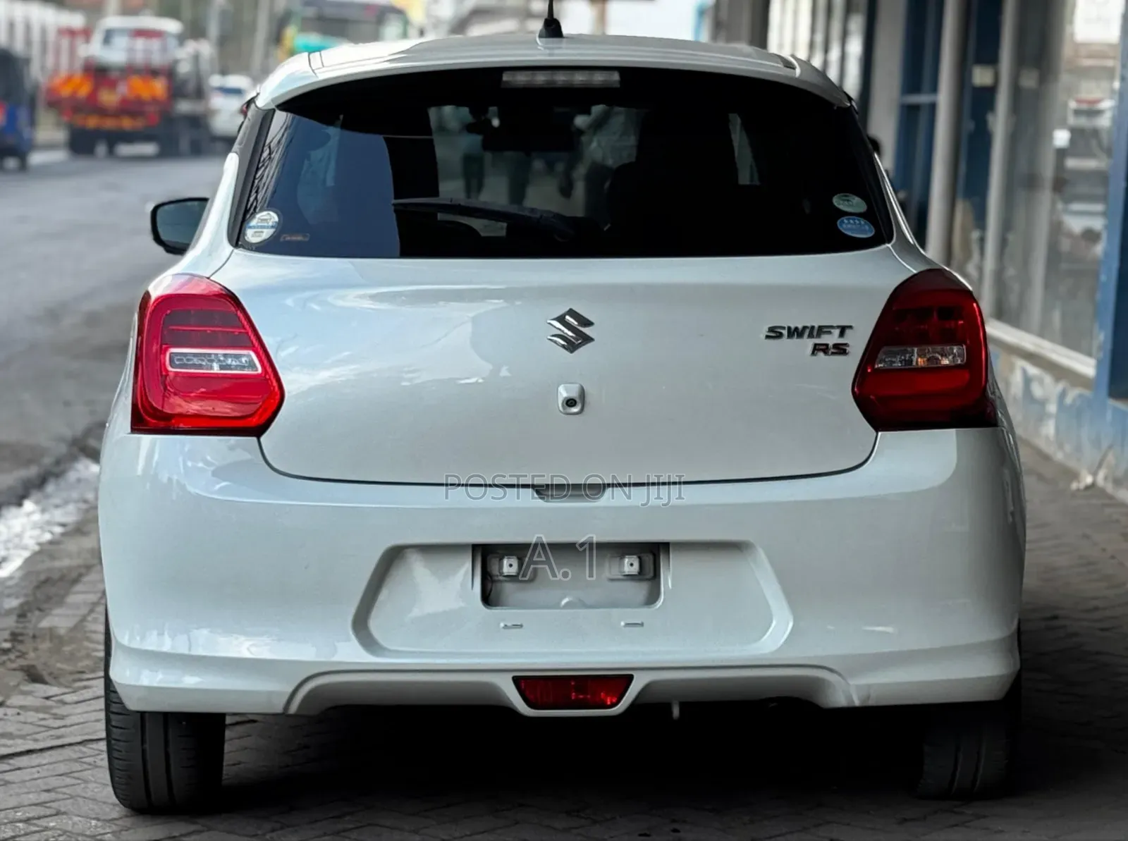 Suzuki Swift 2019 White
