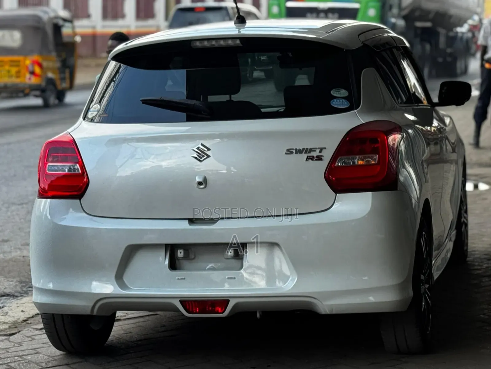 Suzuki Swift 2019 White