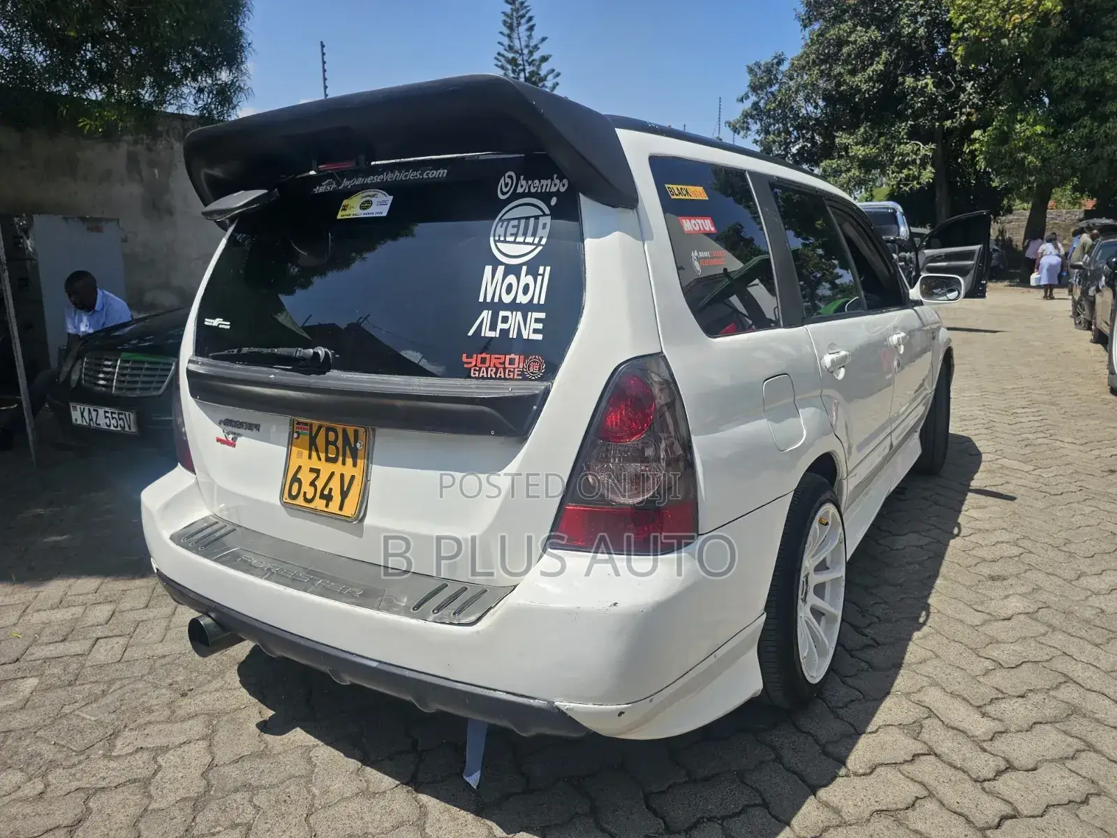 Subaru Forester 2005 White