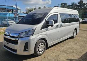 Toyota HiAce 2020 Silver