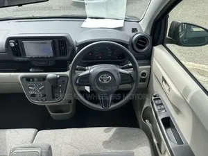 Toyota Passo 2019 Green