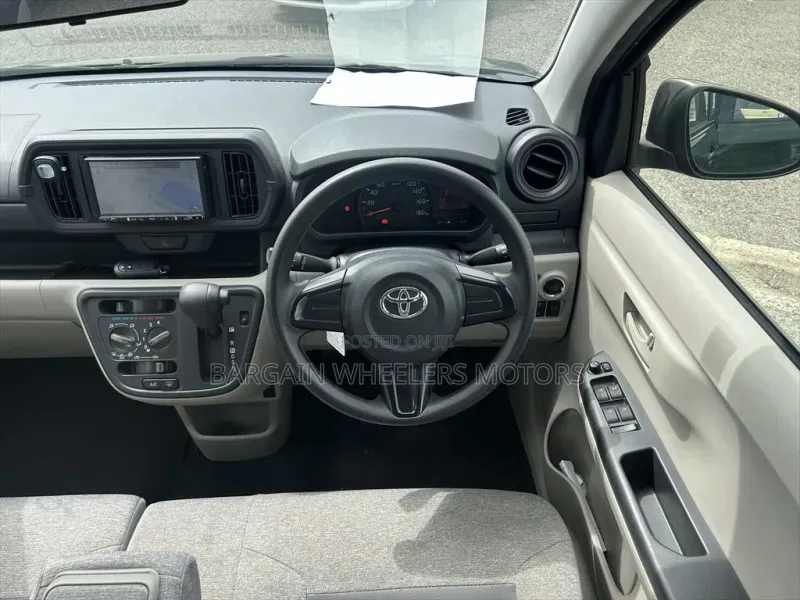 Toyota Passo 2019 Green