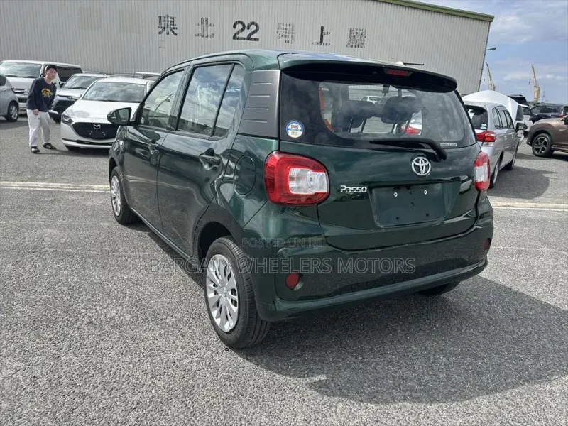 Toyota Passo 2019 Green