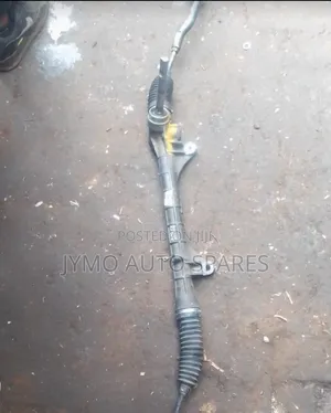 Nissan Bluebird Steering Rack