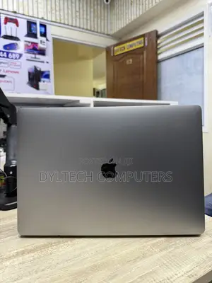 Laptop Apple MacBook Pro 2019 16GB Intel Core i9 SSD 1T