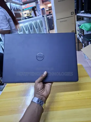 Laptop Dell Latitude 3510 8GB Intel Core i3 SSD 256GB