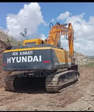 Hyundai Robex 2200 – 22 Ton Excavator